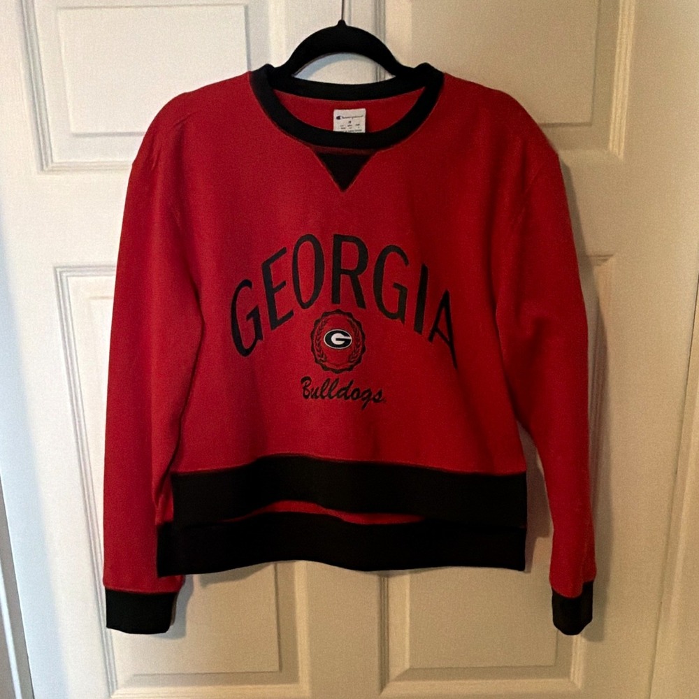 Champion Georgia Bulldogs Women's Red Black Cropped Crewneck Sweatshirt Medium